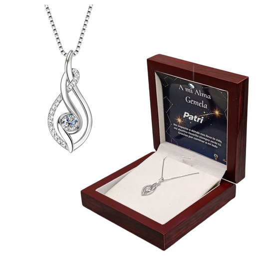 Collar Danza del Destino en Plata con Moissanita. Ed. "Alma Gemela"