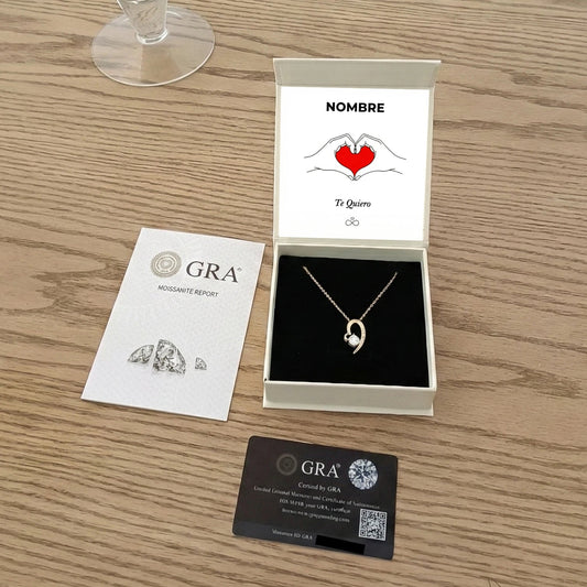 Collar Alma Enamorada en Plata de Ley con Moissanita. Edición "Gesto Sincero" - DarAlma - Regalos Personalizados