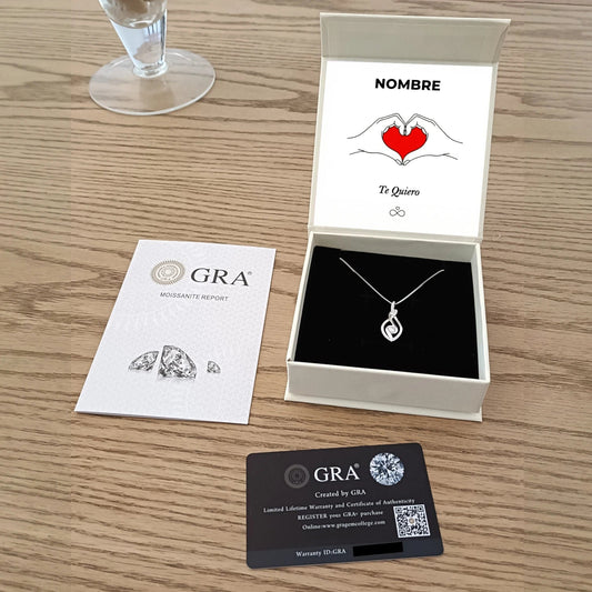 Collar Danza del Destino en Plata de Ley con Moissanita. Edición "Gesto Sincero" - DarAlma - Regalos Personalizados