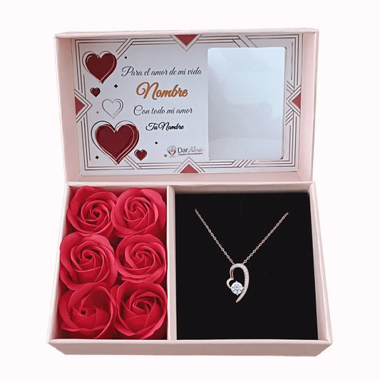 Set Collar Alma Enamorada en Plata con Moissanita + Rosas Eternas
